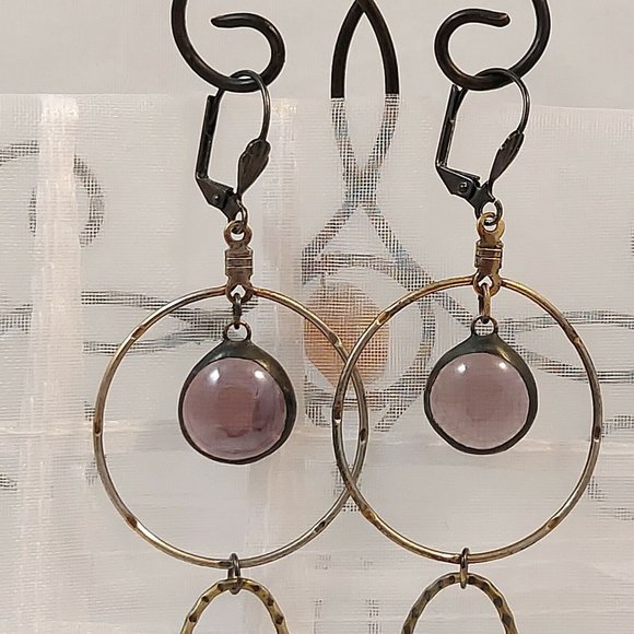 Vintage double hoop dangle earrings, glass center bead and opalescent teardrop b - Picture 3 of 8